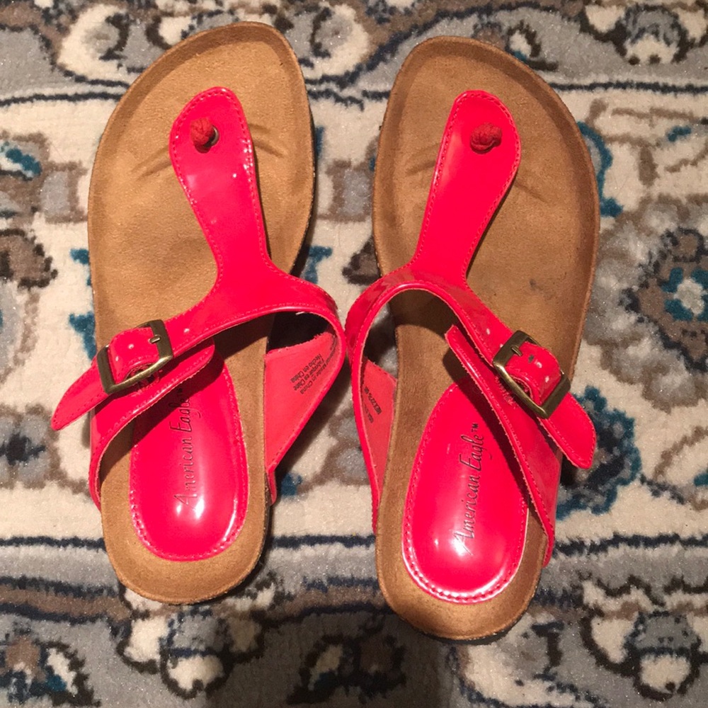 Red Birkenstock style sandals! ❤️